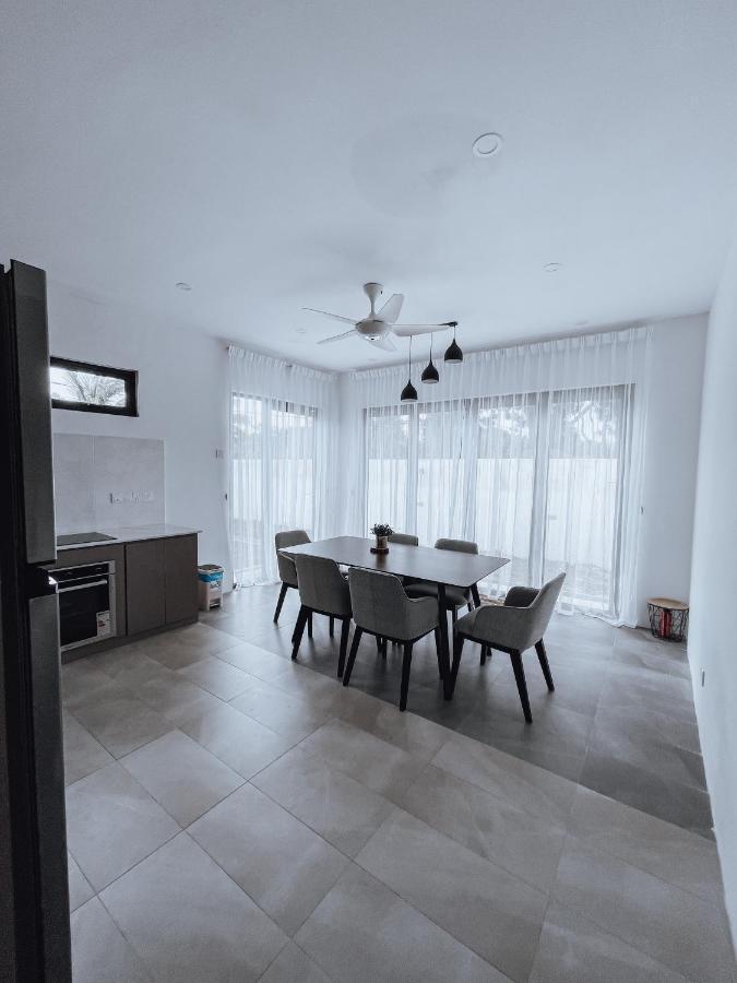 Nur Villa Sg Soi Kuantan Esterno foto